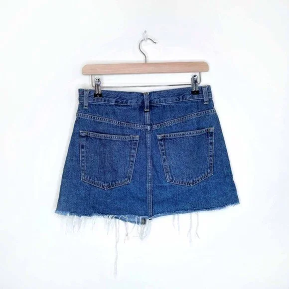 ⚡️SOLD⚡️ golden by tna testani denim cut off mini skirt - size 6 - Picture 5 of 6